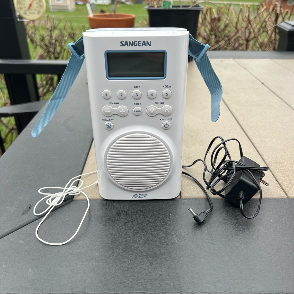 Sangean H205 AM/FM Weather Alert Waterproof Shower Radio White Tested